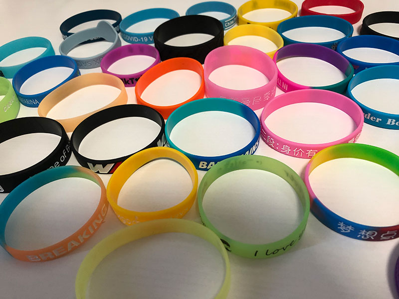 Silicone wristband