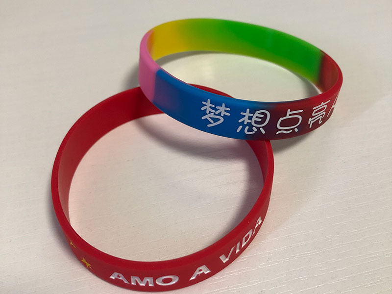 Silicone wristband